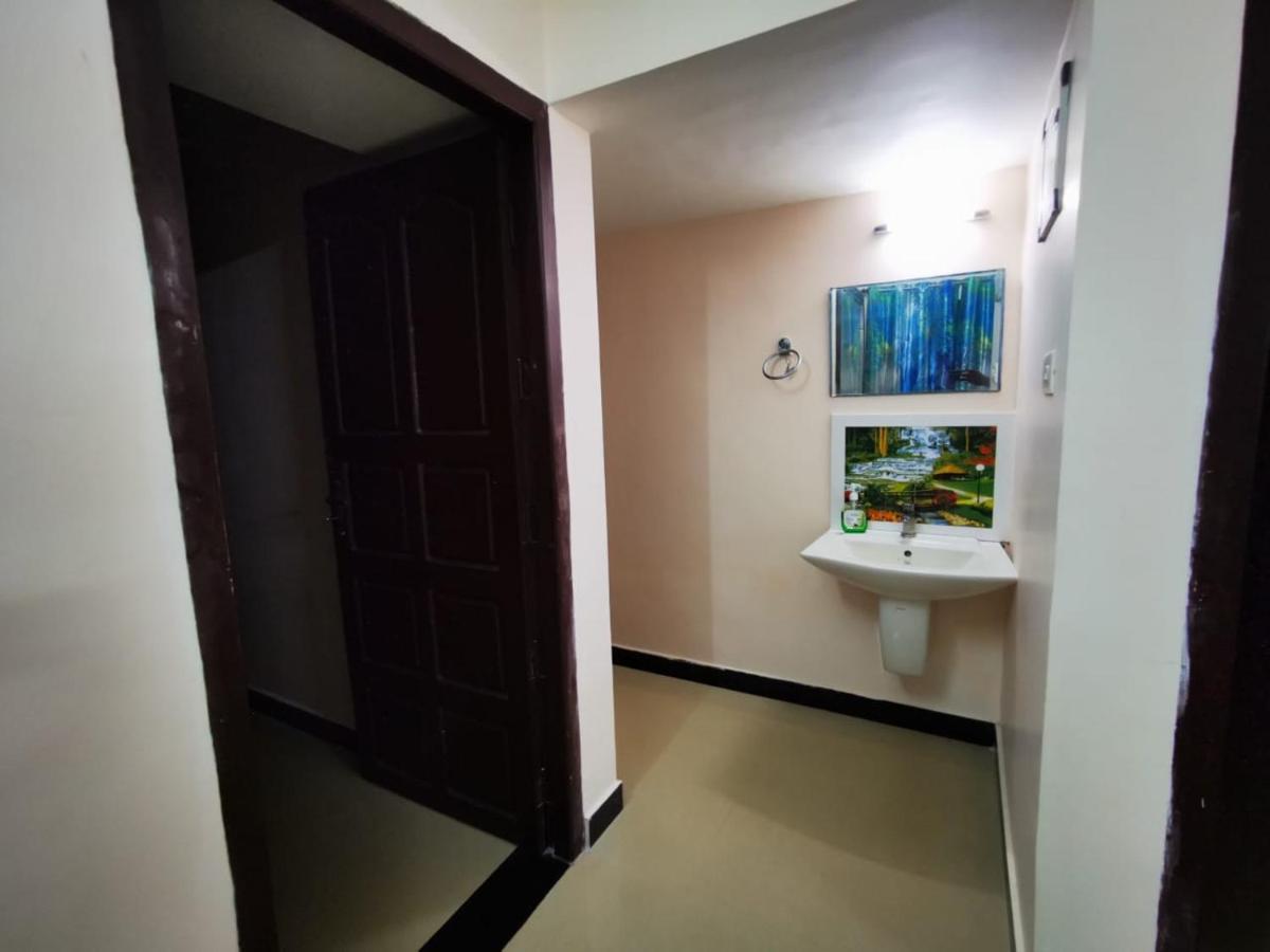 J2 Home Stay - Luxury Homes With Caravan Services Thiruvananthapuram Exterior foto